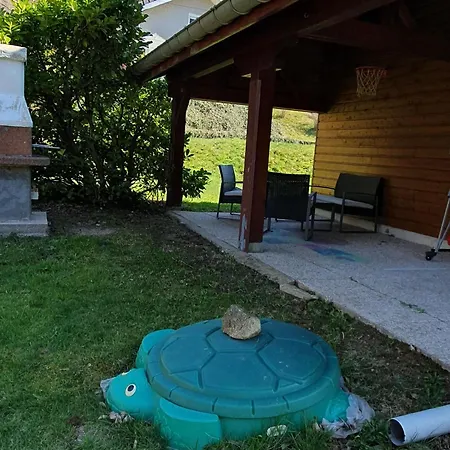 Familial Vosges Avec Baby-foot Et Animaux Admis - Fr-1-589-688 Ferienhaus